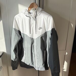 Nike Men's Two-Tone Windbreaker Jacket
